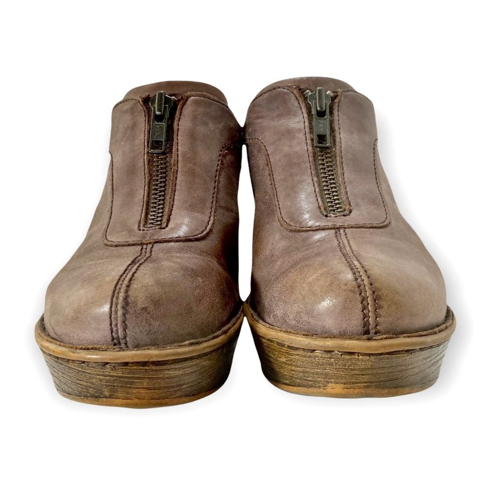 Born Haledon Taupe Leather Clogs 3 Inch Heels - Women's size 8